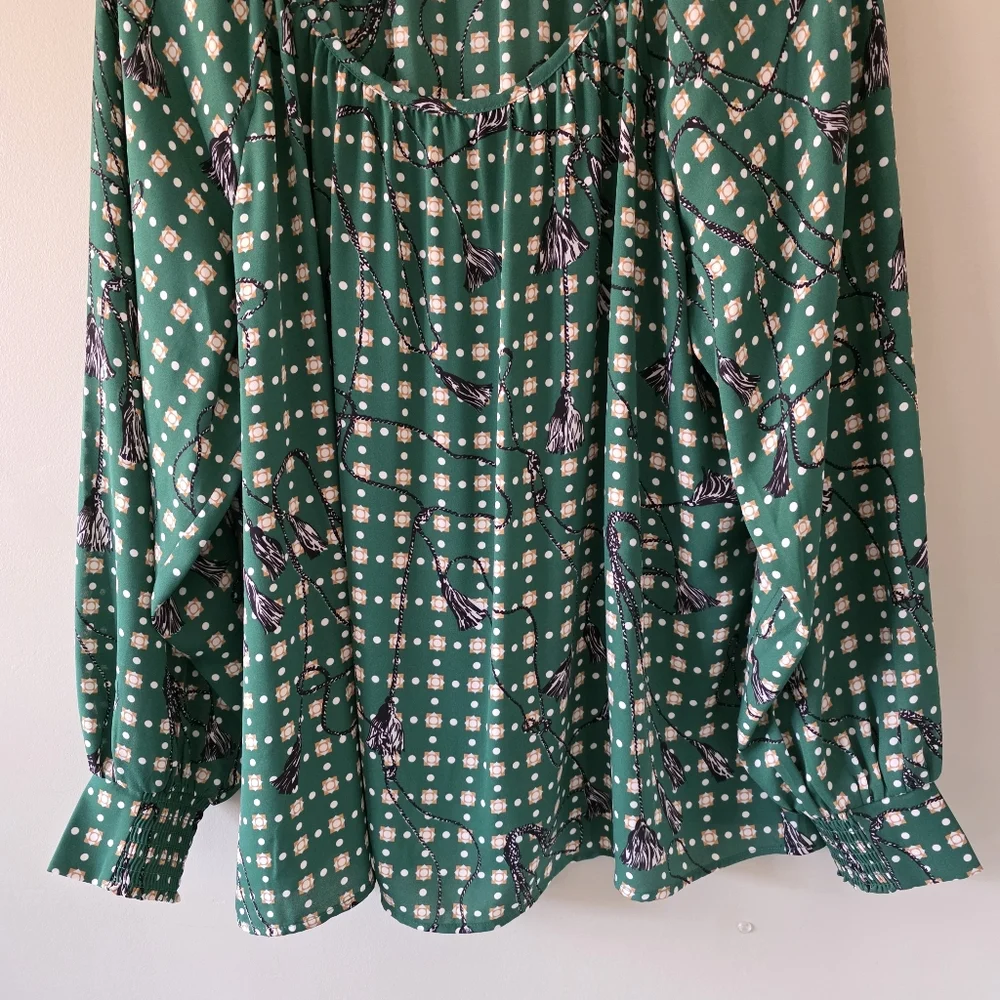 Cabi XL Bohemian Peasant Spring Loose Fit Smocked Cuffs Voyager Blouse - Picture 7 of 14